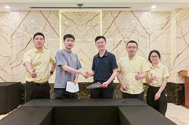 Horumarinta Shabakadda Adeegga Macaamiisha Adduunka, JWELL waxay Xoojinaysaa Hawlgallada Maxalliga ah ee Vietnam
